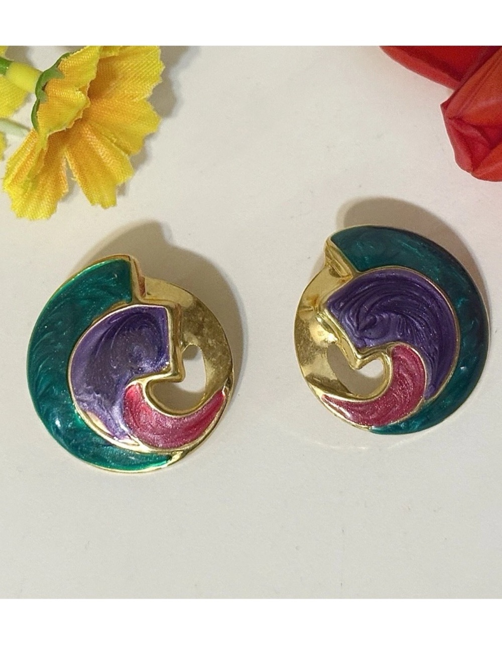 Vintage 1980s Multi-Colour Gold Swirl Enamel Round Fan Retro Abstract Earrings